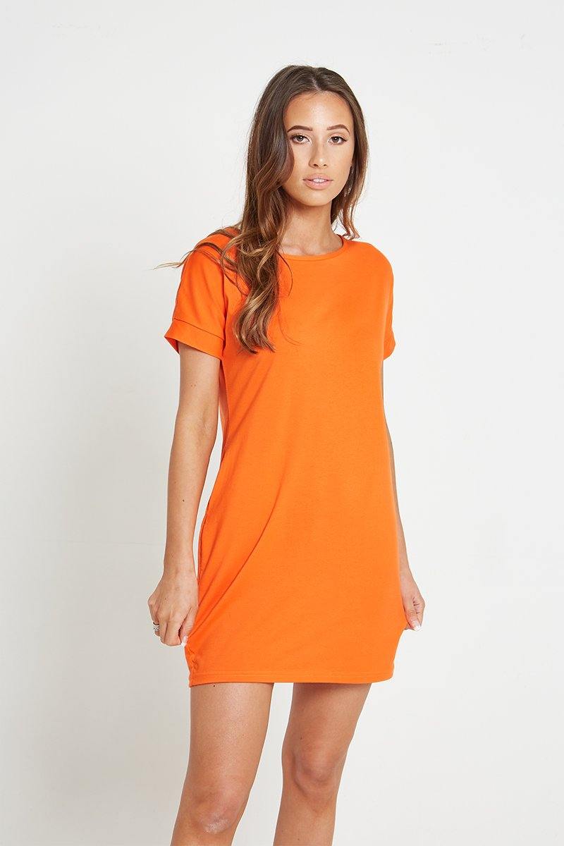 T-Shirt Dress in Orange - watts that trend