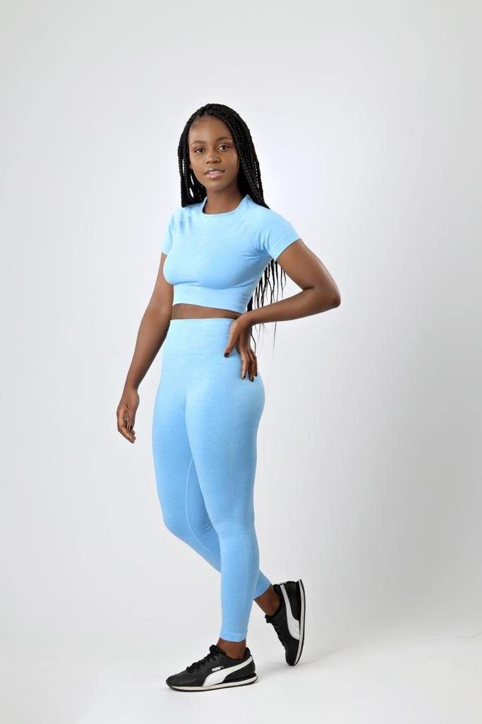 The Perfect Form Leggings in Blue - watts that trend